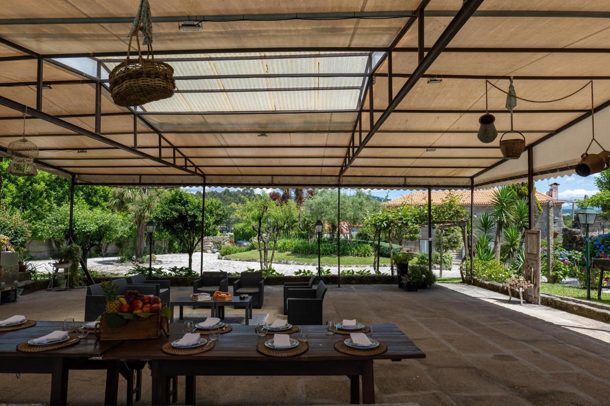 Quinta Do Carvalhal Alojamento, Penafiel Irivo Экстерьер фото